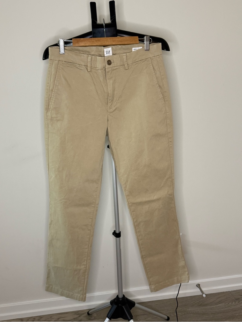 GAP Essential Khaki Straight Fit Men’s Chino Pants 30x30 Beige